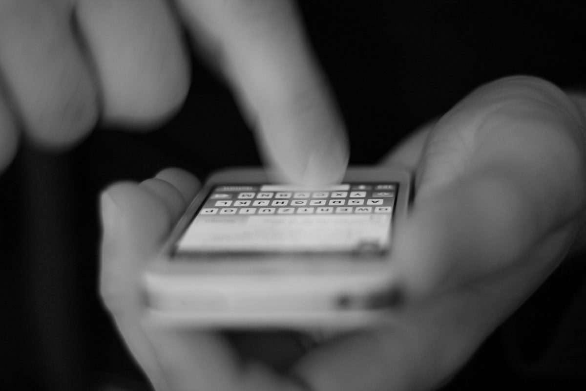 Mobile Malware From Consumer Fraud To Enterprise Espionage By Allie